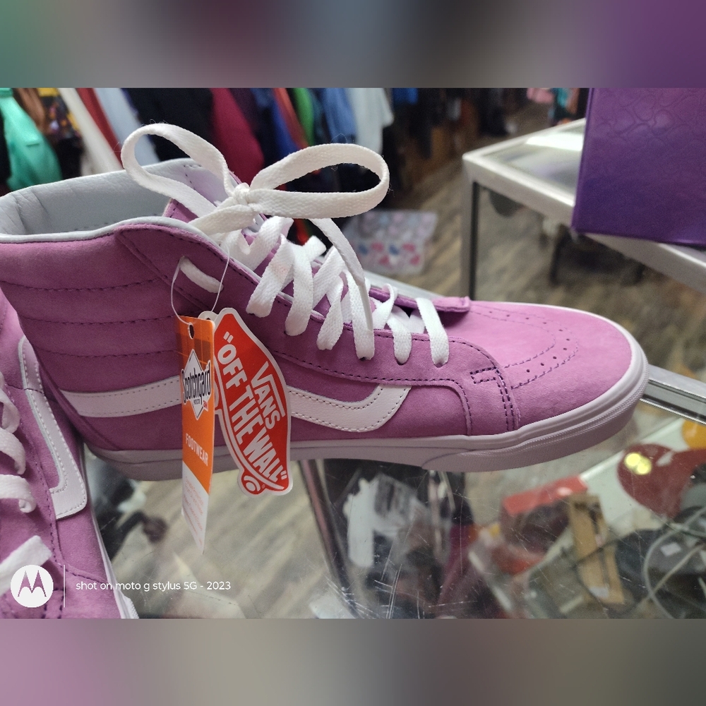 Men's Size 8.5 Women's 10  - VANS Sk8-Hi Reissue (Pig Suede) Violet NEW